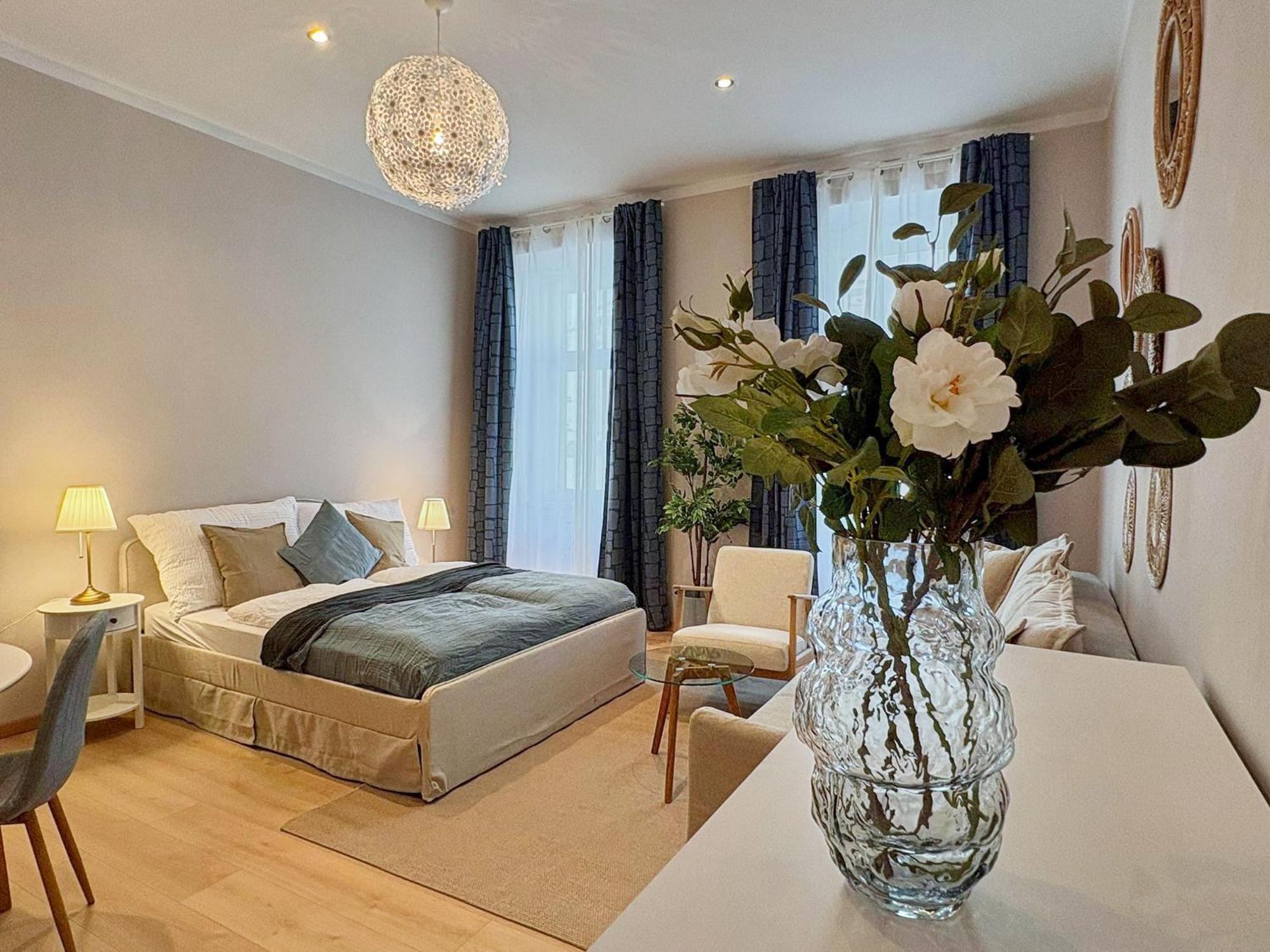 Spacious And Near Metro I Close To Parks I Akh Apartment Vienna Exterior photo